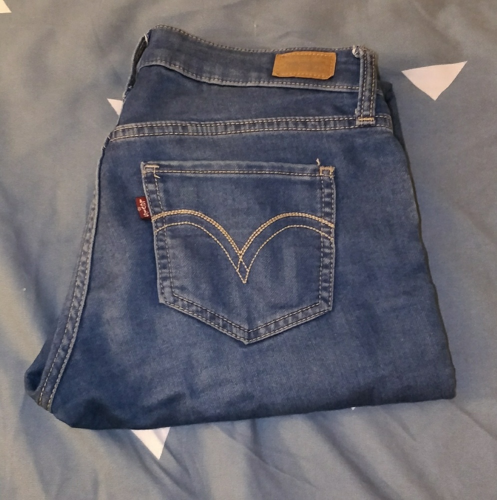 Levi jeans